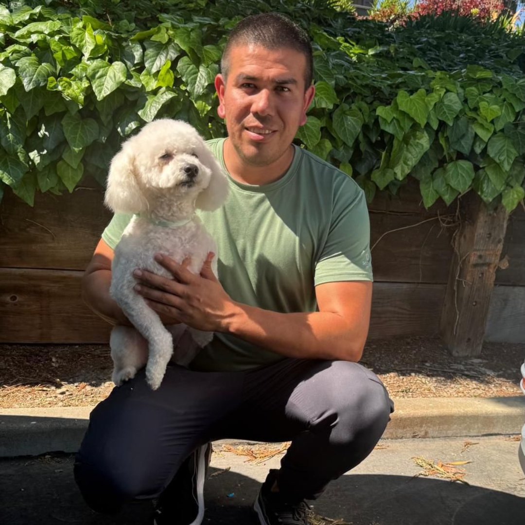 Omar — Professional Groomer